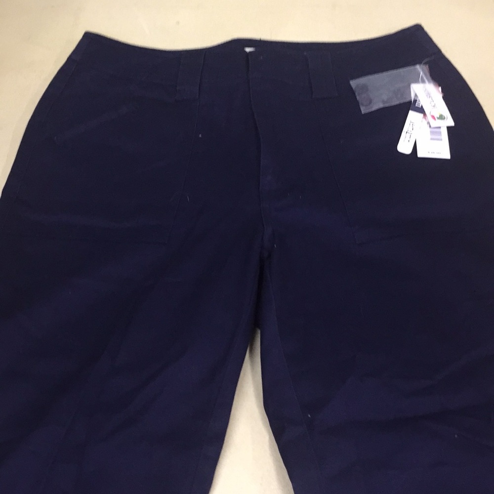 New Women’s Duck Head Stretch Capris